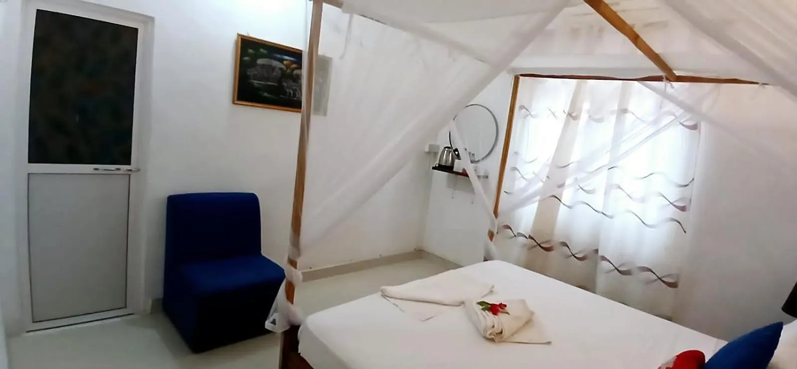 King Paradise By Hotel Oviniru  Negombo