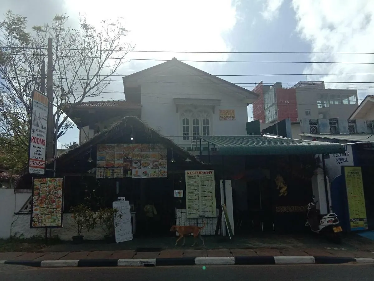 King Paradise By Hotel Oviniru  Negombo